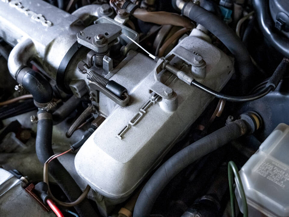 Image 86/91 of Porsche 924 Turbo (1982)