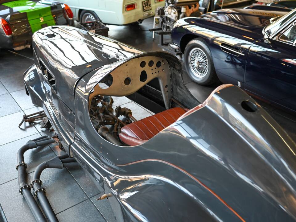 Immagine 13/60 di Riley 2 1/2 Special (1937)