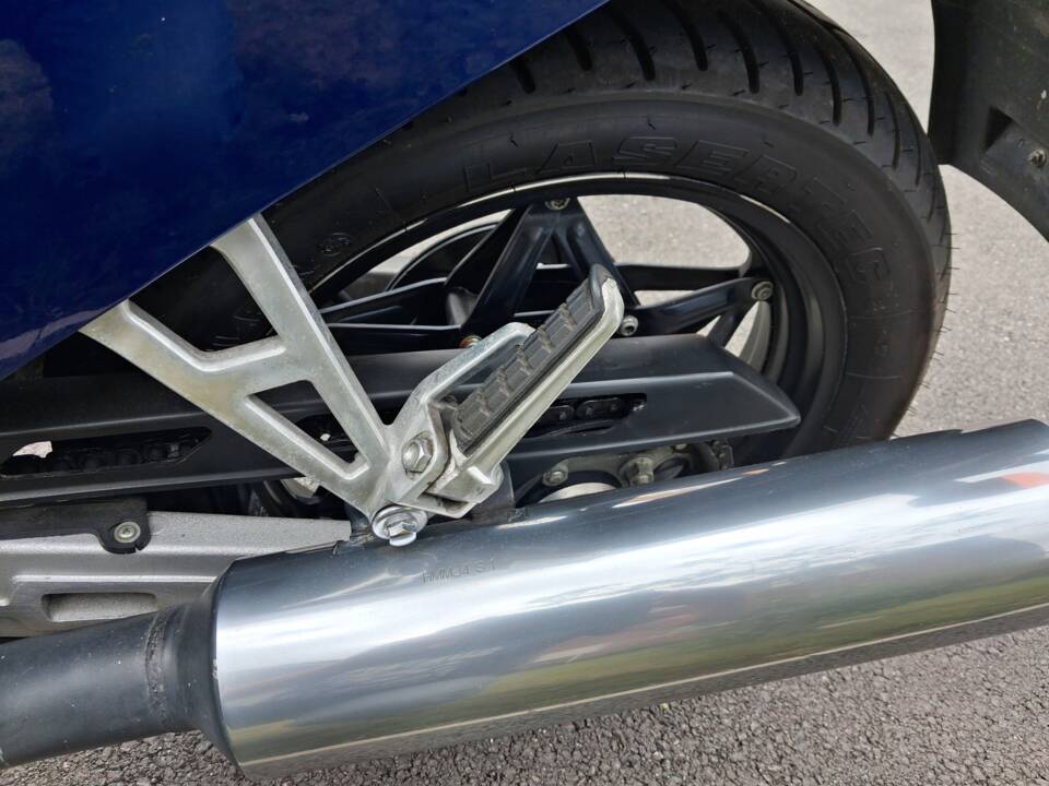 Immagine 11/14 di Honda VF 1000RG (1987)