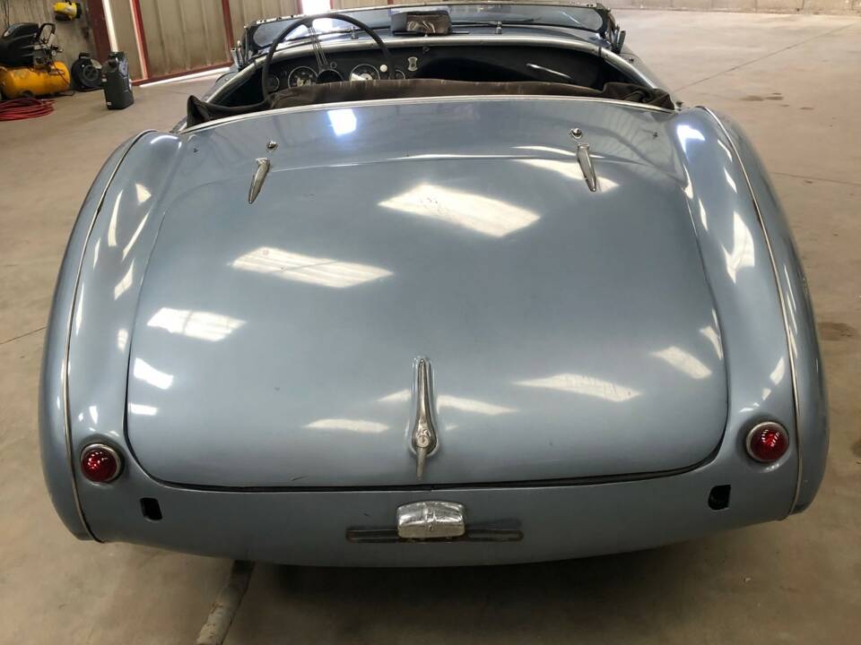 Image 8/15 of Austin-Healey 100&#x2F;4 (BN1) (1954)