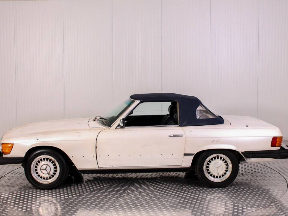Bild 8/43 von Mercedes-Benz 380 SL (1982)