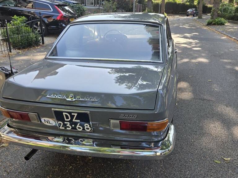 Bild 7/8 von Lancia Flavia Coupe 2000 (1969)