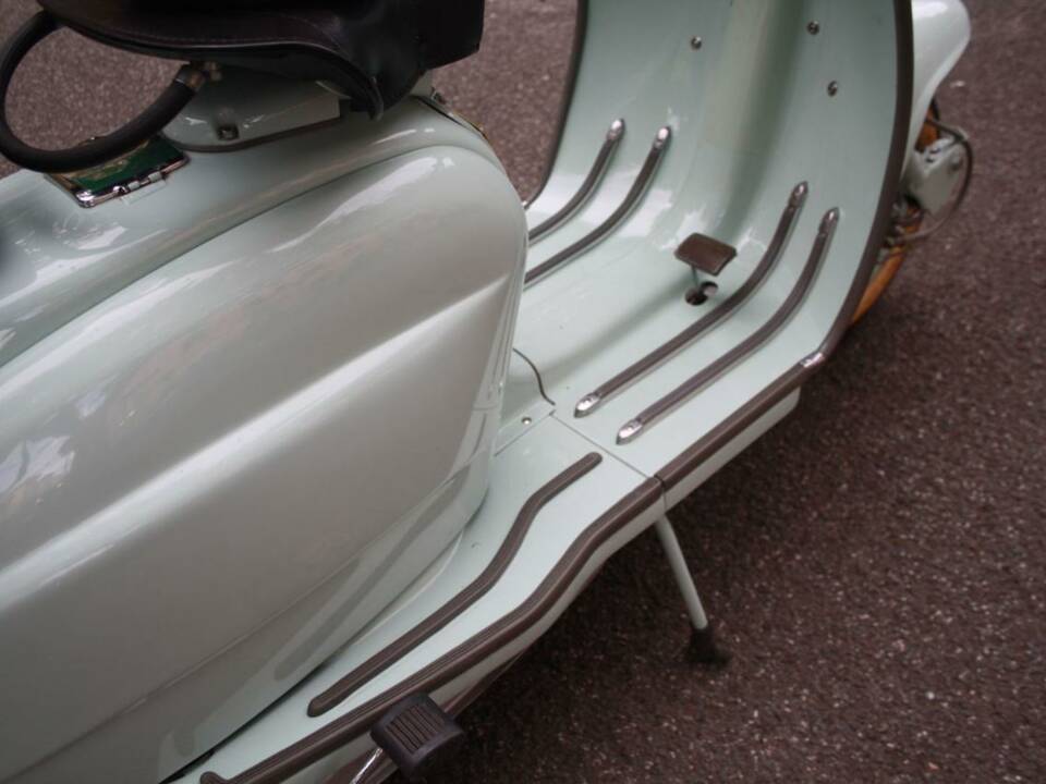 Image 33/50 of Innocenti DUMMY (1962)