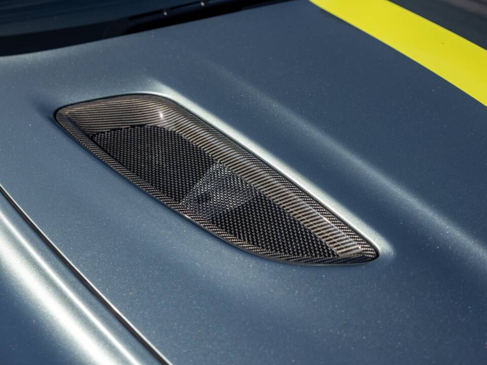 Image 28/60 of Aston Martin Rapide AMR (2019)