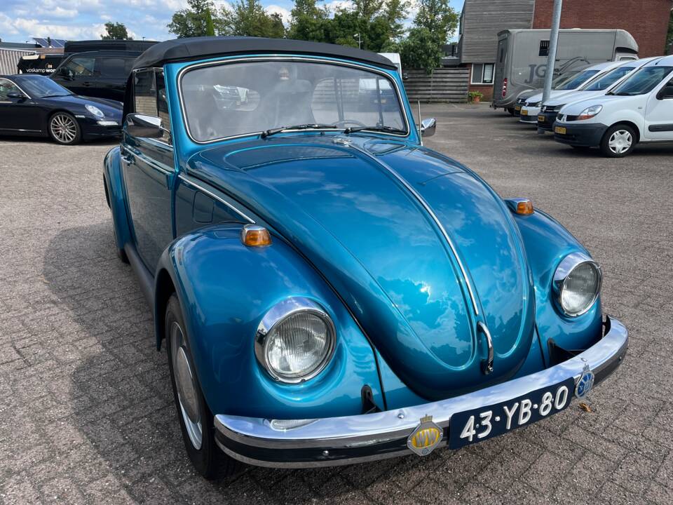 Image 34/68 de Volkswagen Coccinelle 1302 LS (1972)
