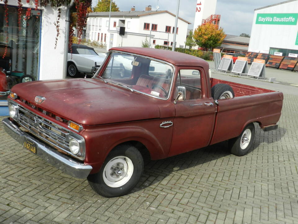 Image 67/74 of Ford F-100 Styleside (1966)