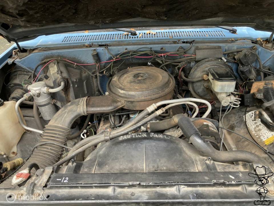 Bild 12/14 von Chevrolet Suburban (1987)