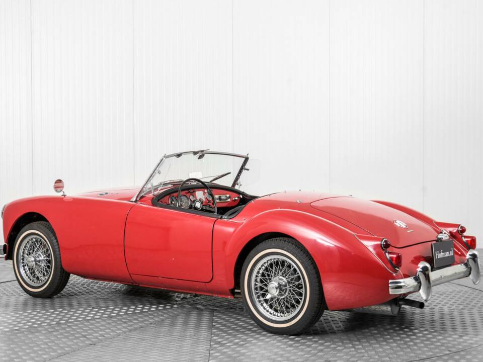Imagen 6/50 de MG MGA 1600 (1961)