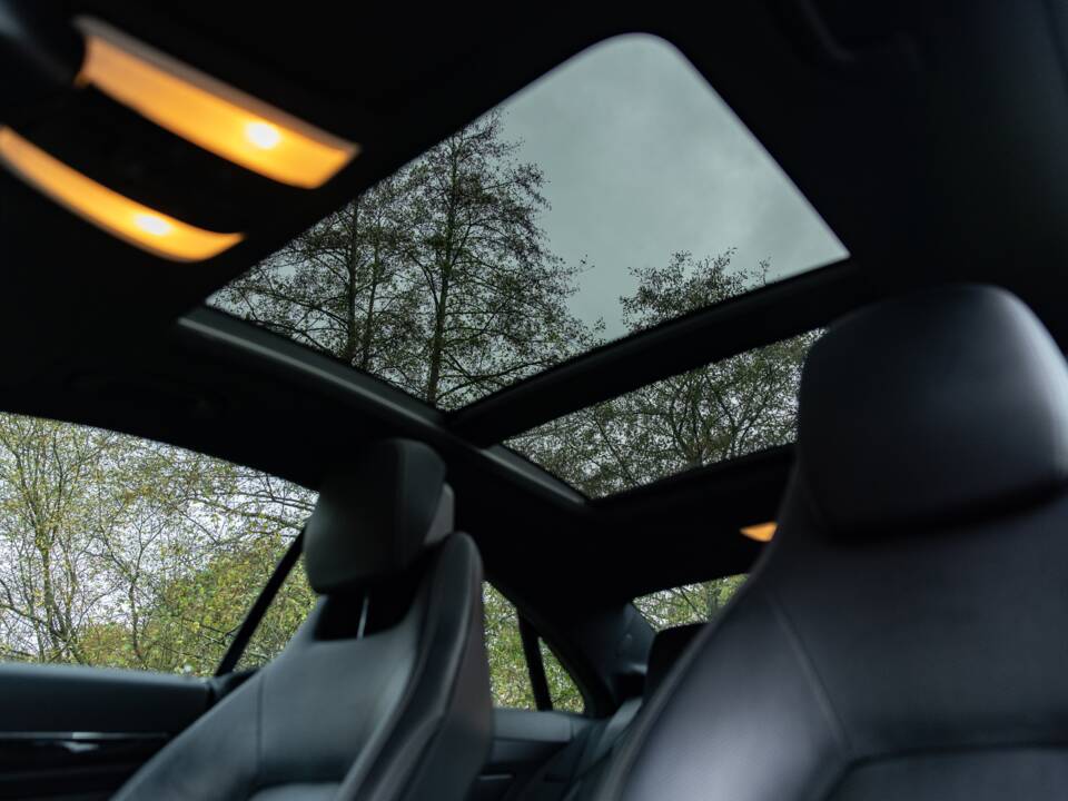 Bild 34/44 von Mercedes-Benz E 500 (2010)