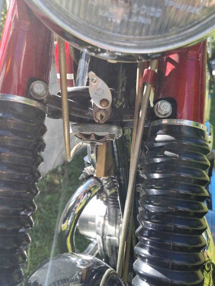 Image 52/63 of Honda CB 250 K2 (1970)