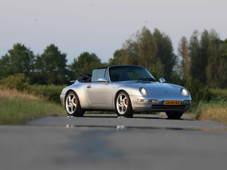 Bild 2/16 von Porsche 911 Carrera (1995)