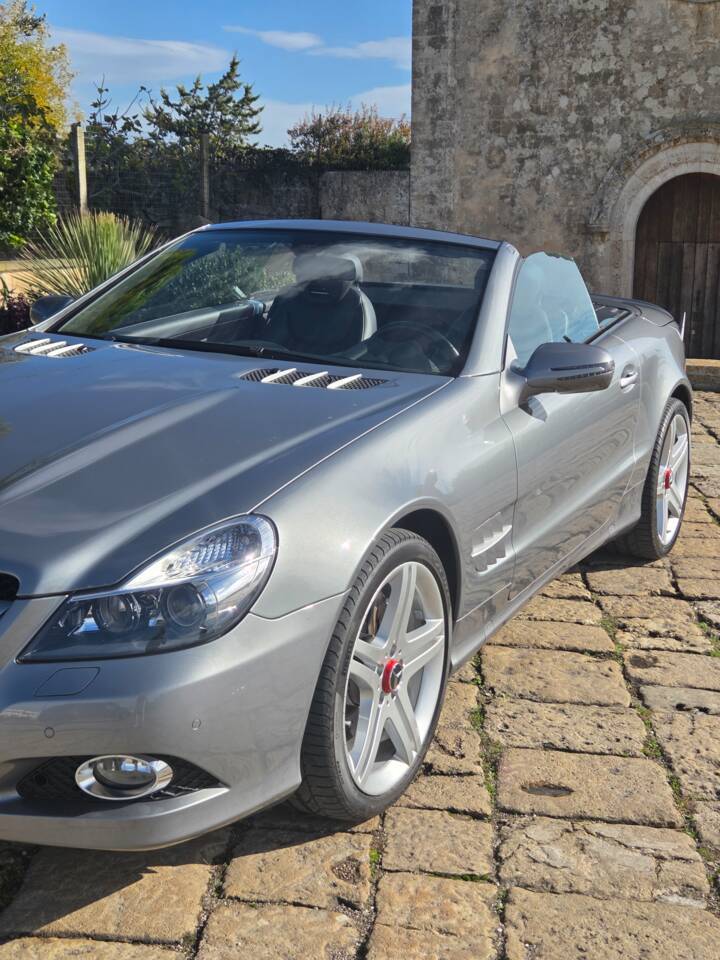 Imagen 3/34 de Mercedes-Benz SL 350 (2010)