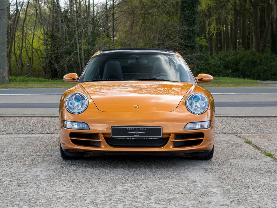 Image 6/34 de Porsche 911 Targa 4S (2008)
