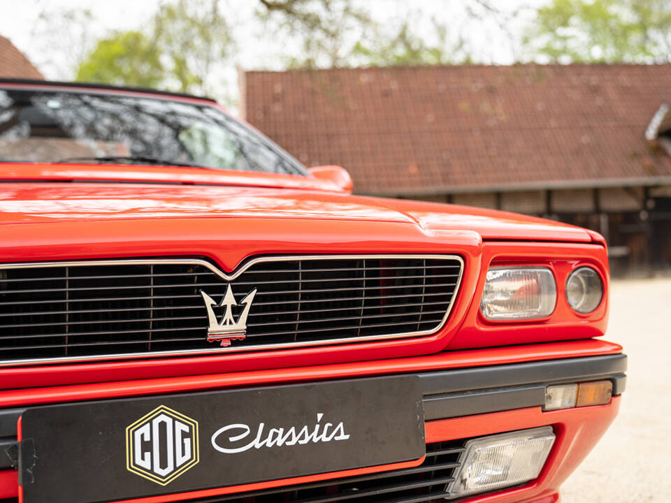 Bild 16/56 von Maserati Spyder (1991)