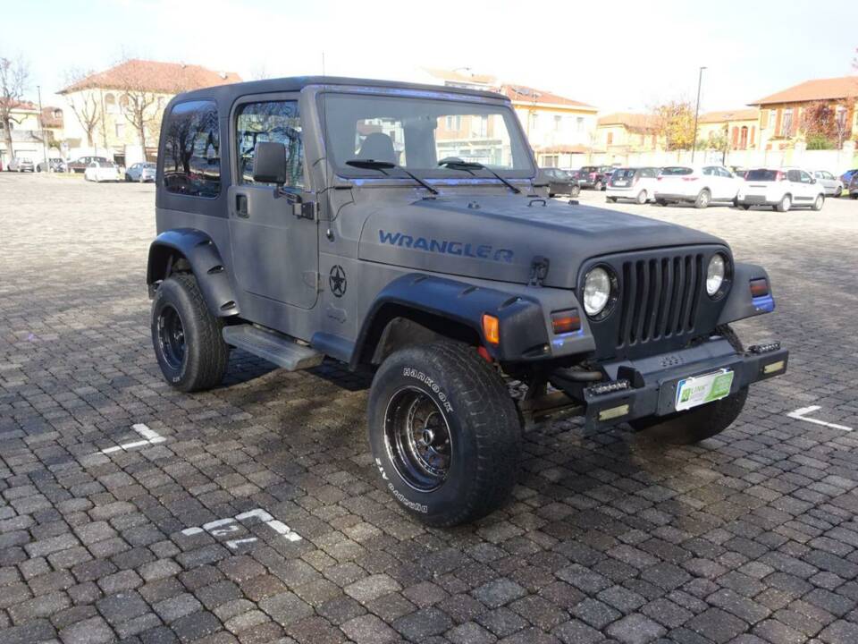 Afbeelding 30/42 van Jeep Wrangler Sport Hardtop 2.5 (1997)