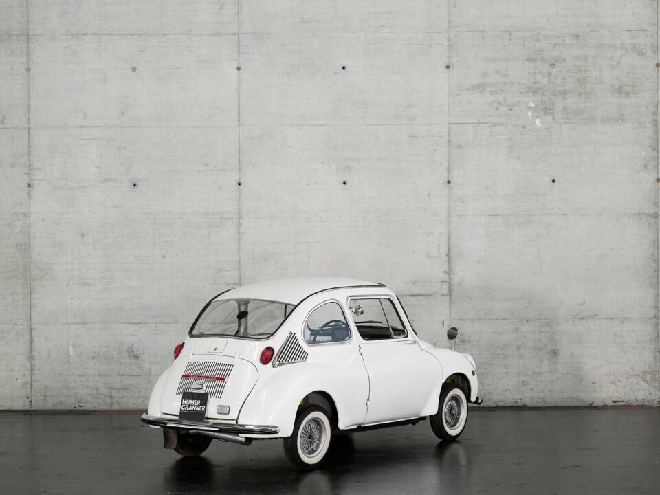 Image 27/48 of Subaru 360 (1970)