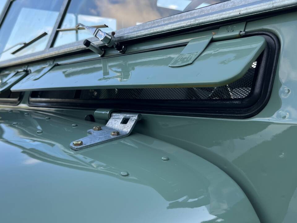 Imagen 46/99 de Land Rover 109 (1970)
