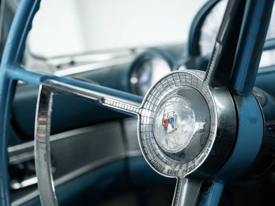 Image 13/41 of Ford Thunderbird (1956)
