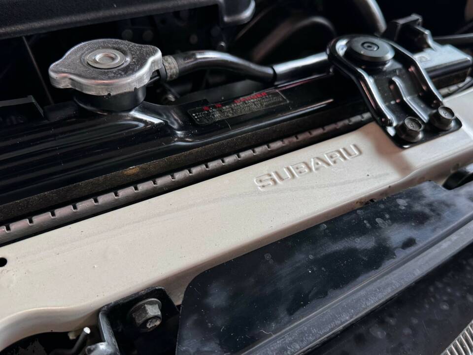 Afbeelding 6/15 van Subaru SVX 4WD (1900)