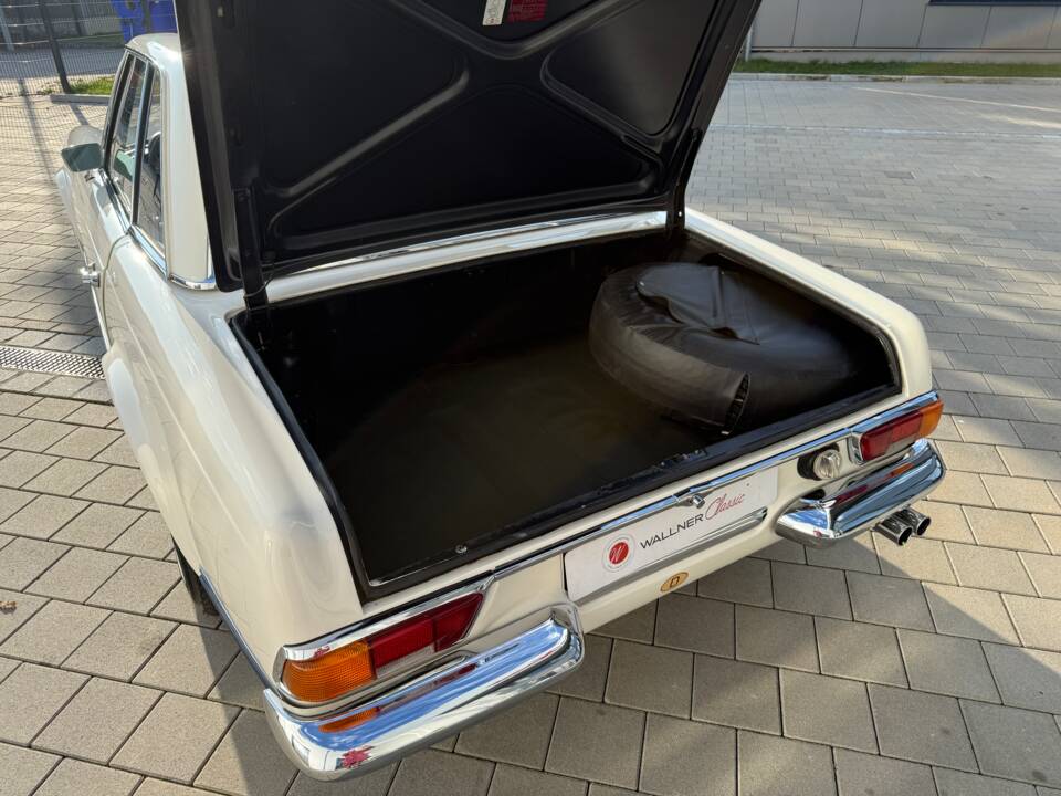 Bild 11/30 von Mercedes-Benz 280 SL (1970)