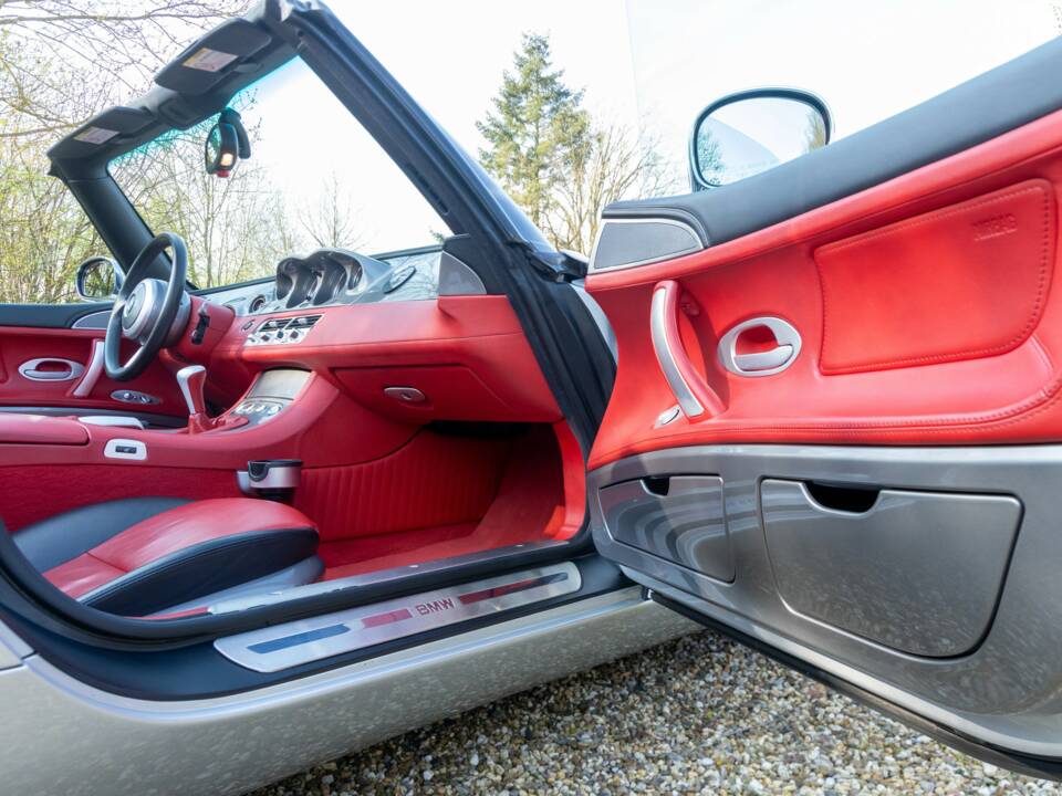 Image 20/50 of BMW Z8 (2002)
