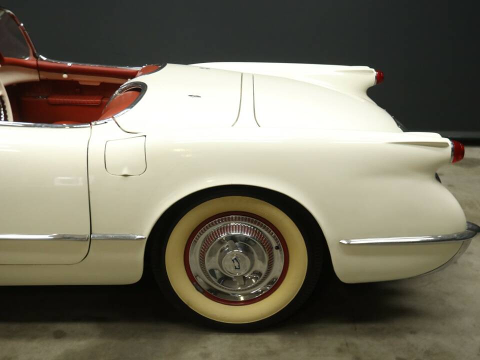 Image 15/50 of Chevrolet Corvette (1954)
