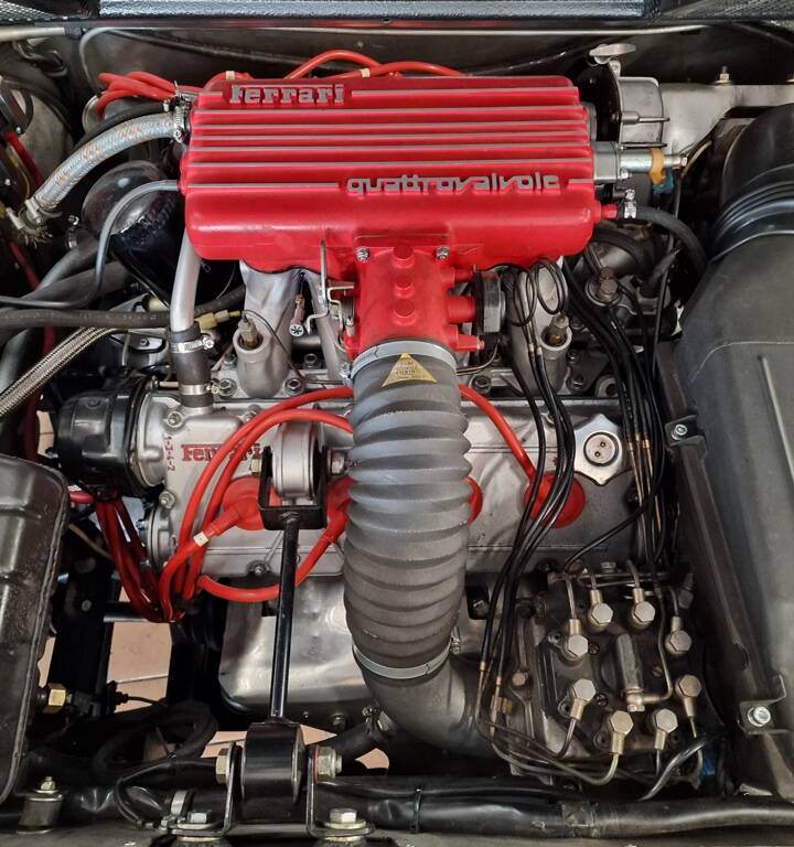 Image 43/82 of Ferrari 308 GTS Quattrovalvole (1983)