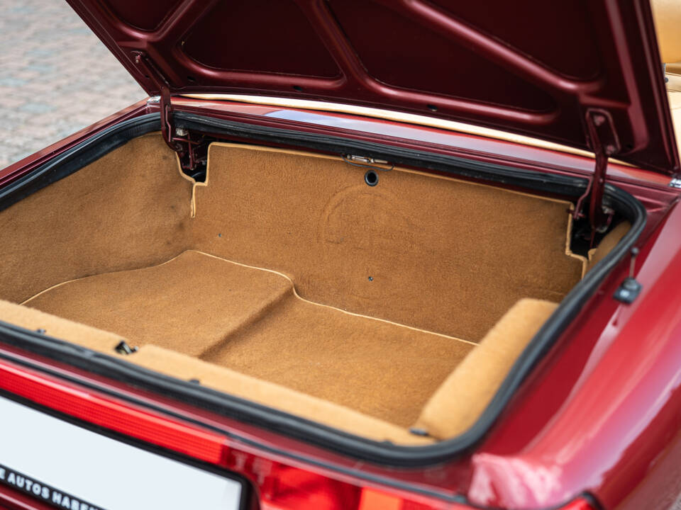 Image 25/42 of Alfa Romeo 2.0 Spider (1990)