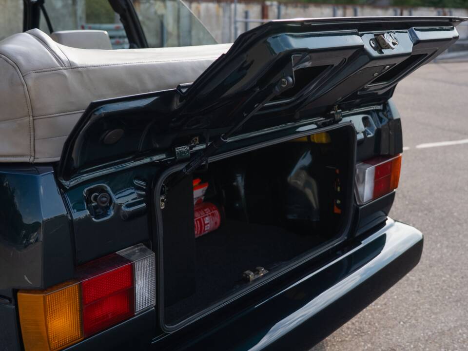Bild 35/40 von Volkswagen Golf Mk I Convertible 1.8 (1991)