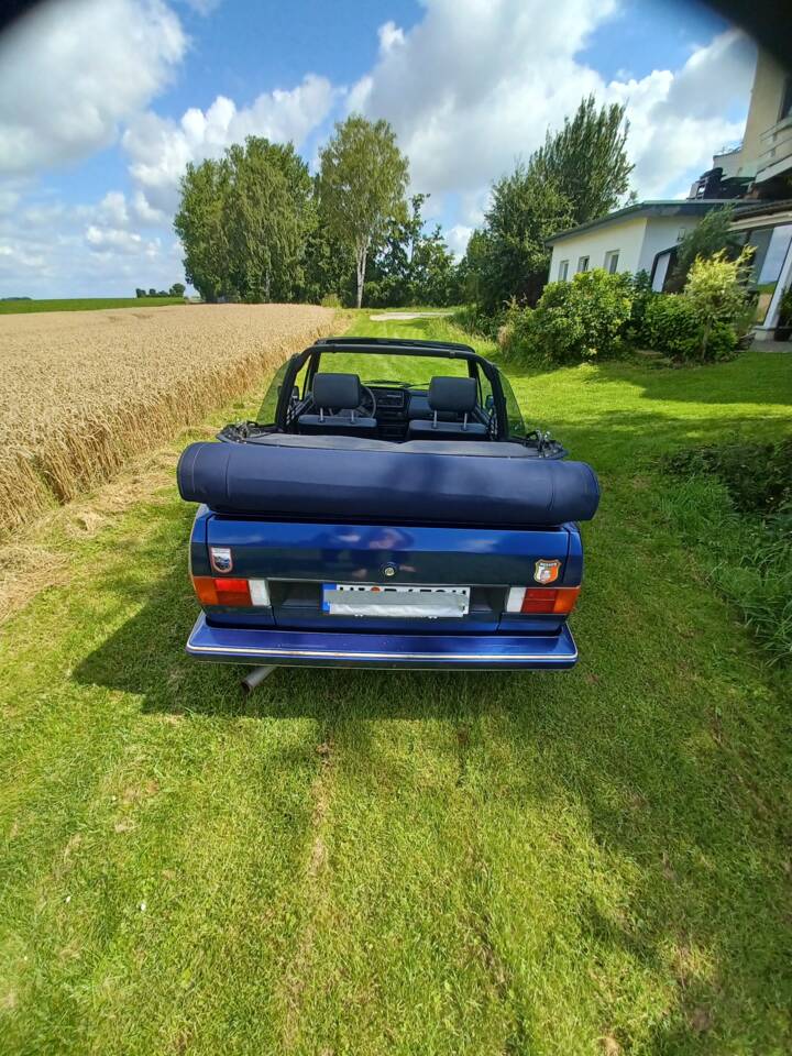 Image 4/8 of Volkswagen Golf Mk I Convertible 1.8 (1985)