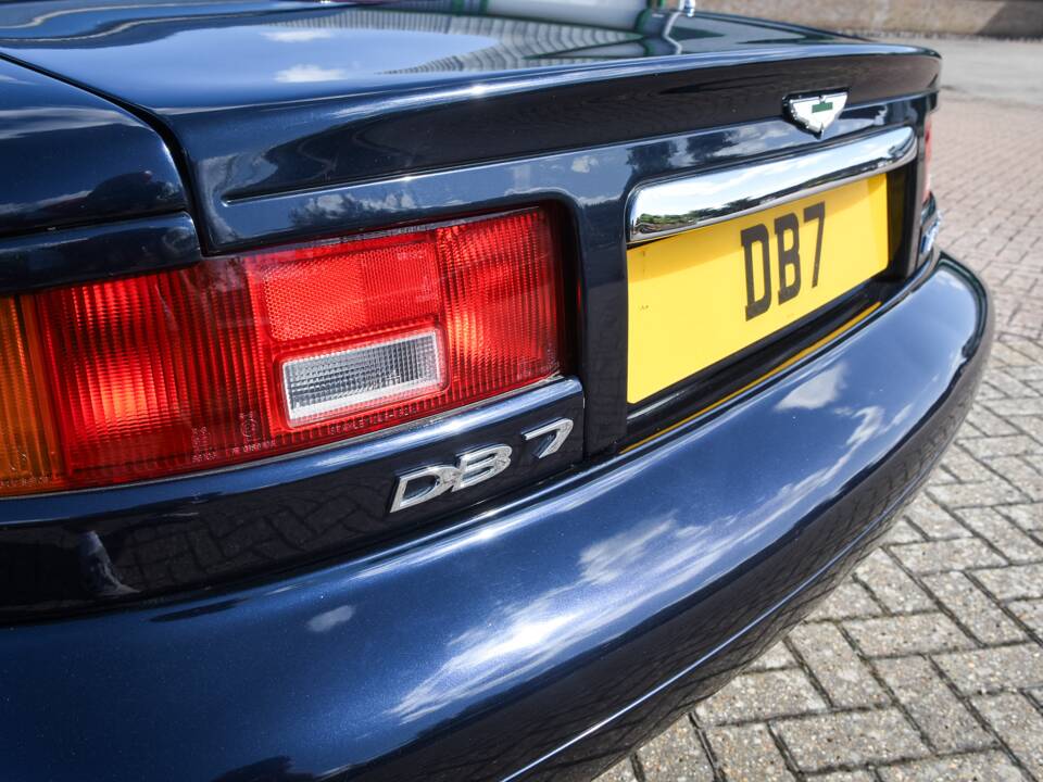 Bild 50/50 von Aston Martin DB 7 Vantage Volante (2001)