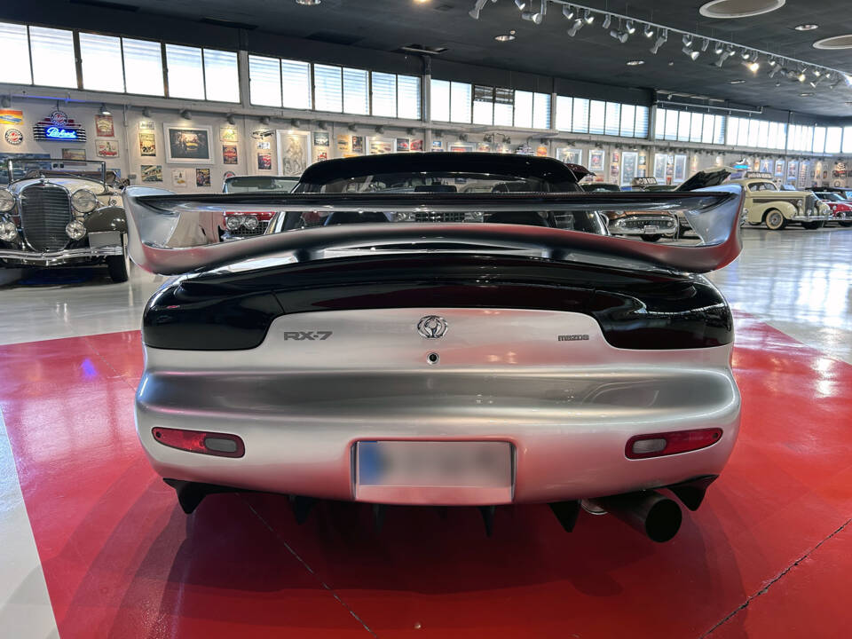 Image 13/24 of Mazda RX-7 (1992)