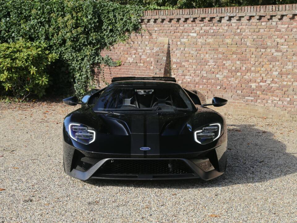 Image 19/50 of Ford GT Carbon Series (2021)