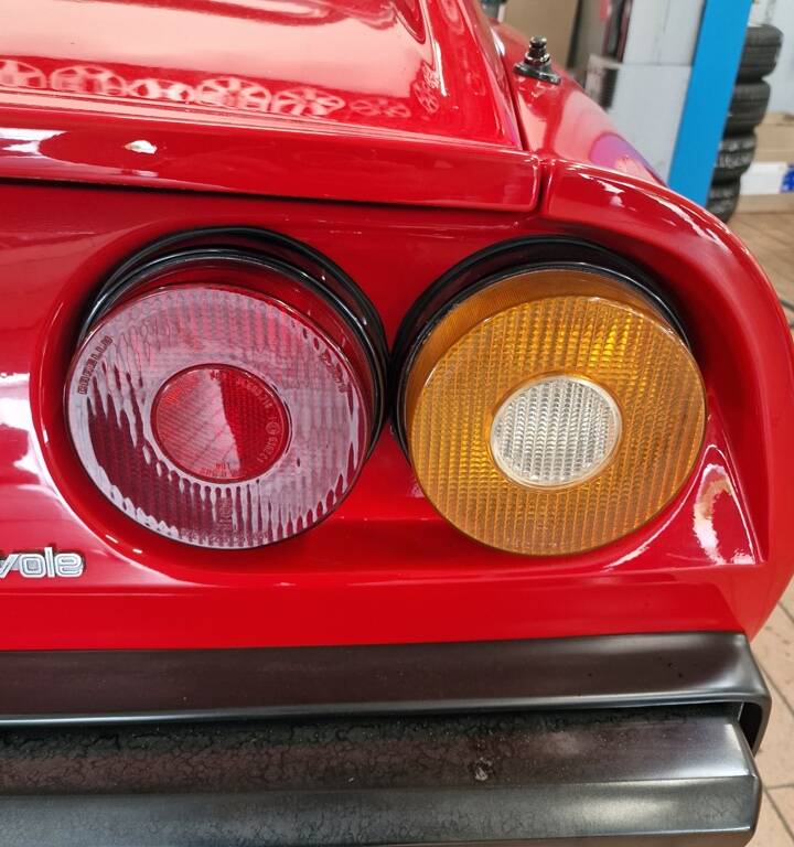 Image 36/82 of Ferrari 308 GTS Quattrovalvole (1983)