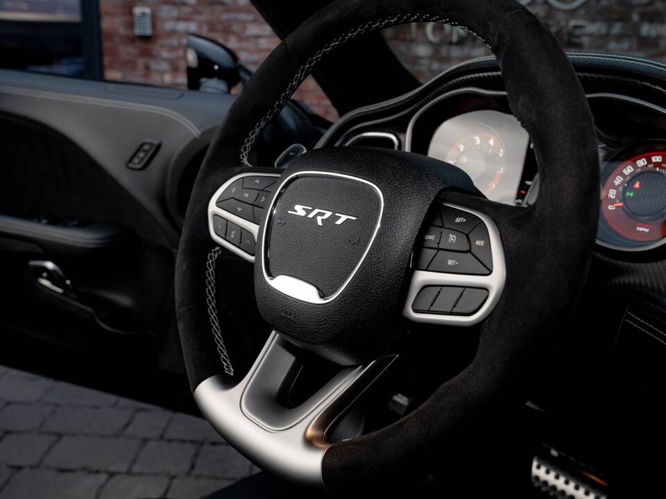 Image 53/86 of Dodge Challenger SRT "Black Ghost" (2023)