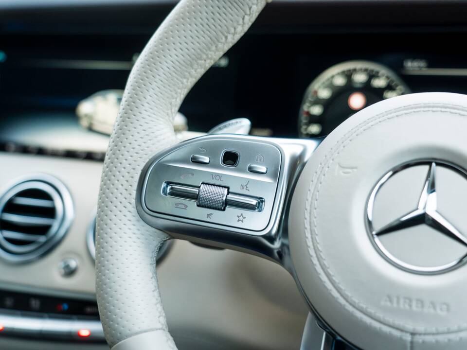 Image 17/48 of Mercedes-Benz S 63 AMG S 4MATIC (2018)