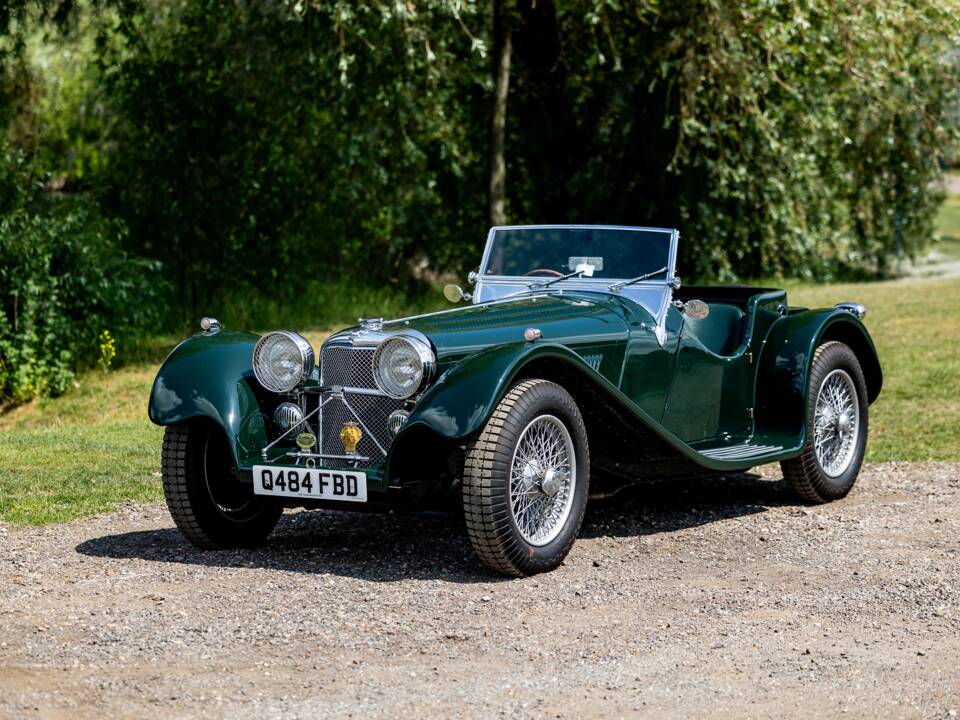 Image 37/50 of Jaguar SS 1 (1900)
