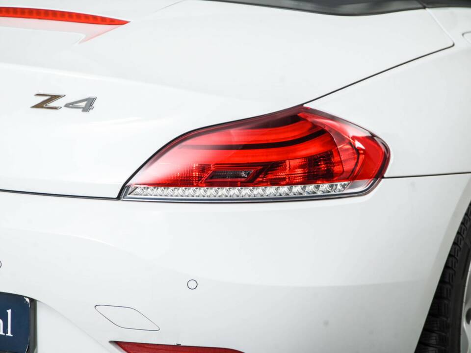 Image 30/50 of BMW Z4 sDrive23i (2010)