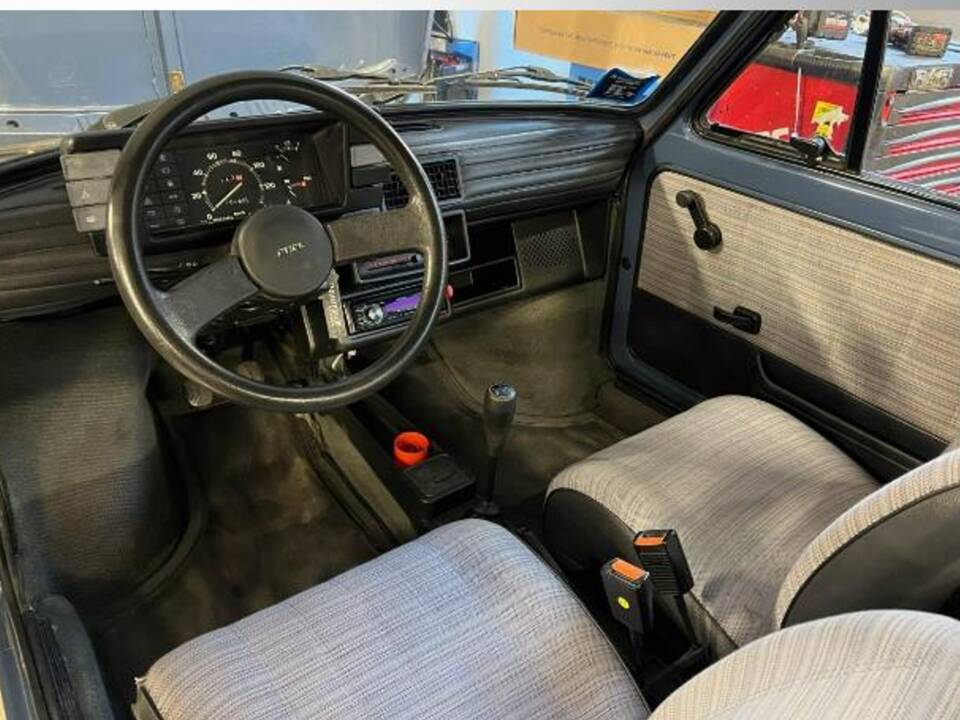 Image 3/4 of FIAT 126 BIS (1989)