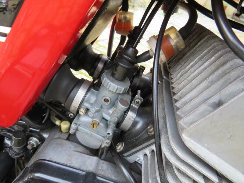 Image 23/40 of Yamaha RD 200 (1978)