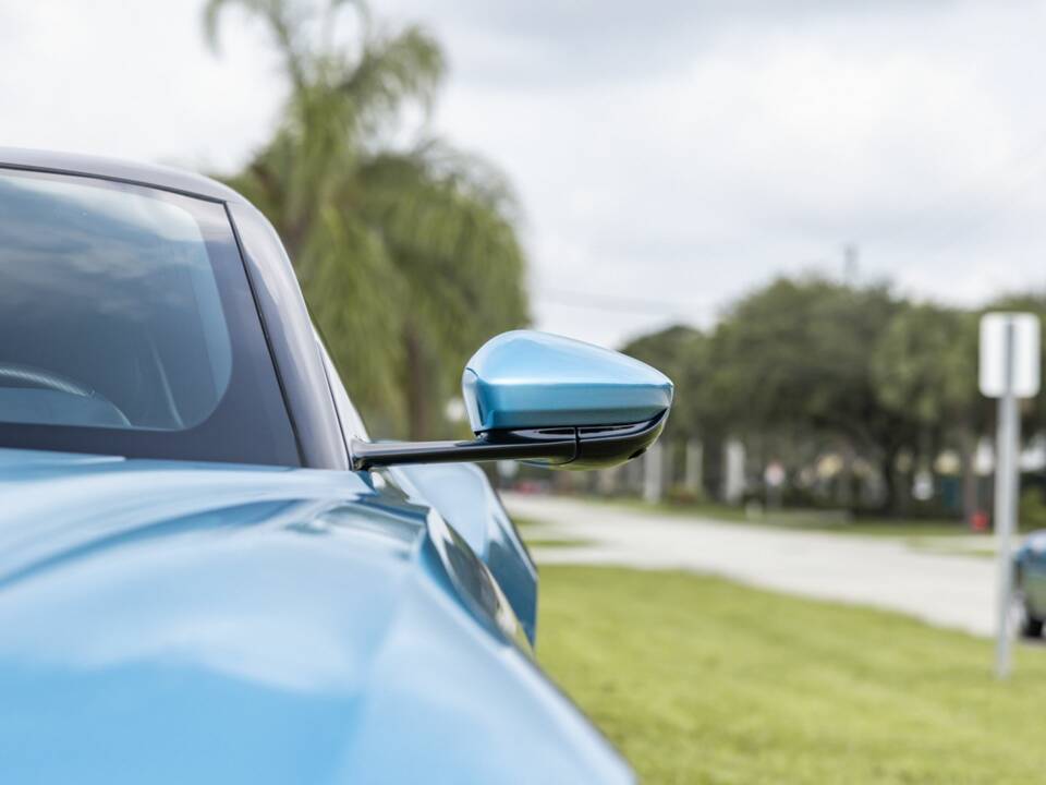 Image 24/50 of Aston Martin DBS GT Zagato (2019)