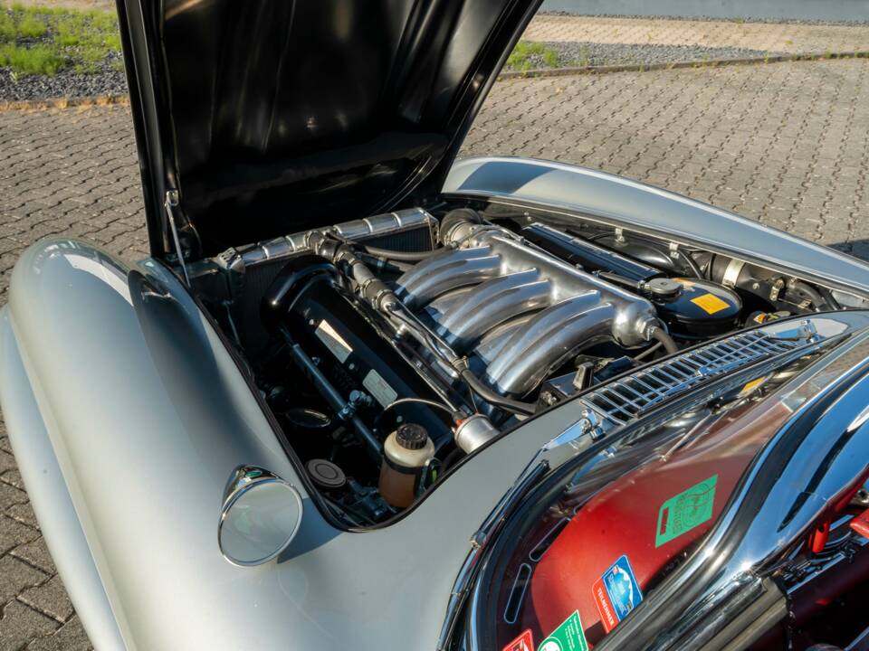 Immagine 32/43 di Mercedes-Benz 300 SL Roadster (1958)
