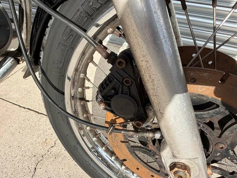 Immagine 17/28 di Moto Guzzi Nevada 350 (1992)