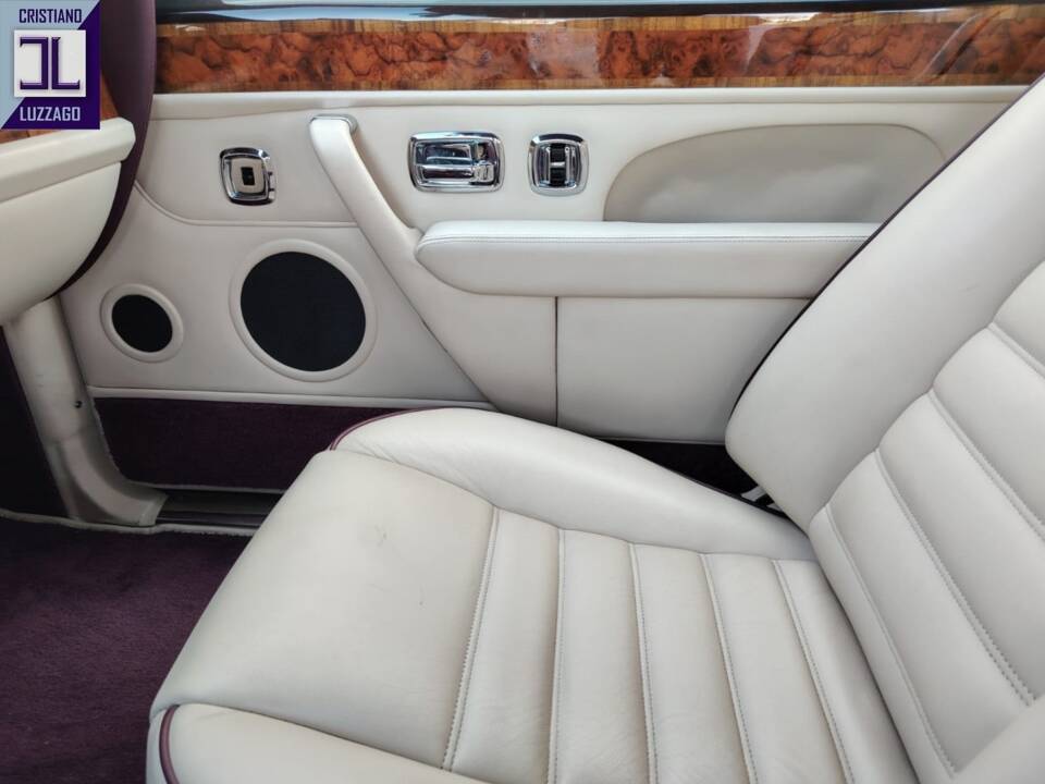 Bild 74/98 von Bentley Continental S (1995)