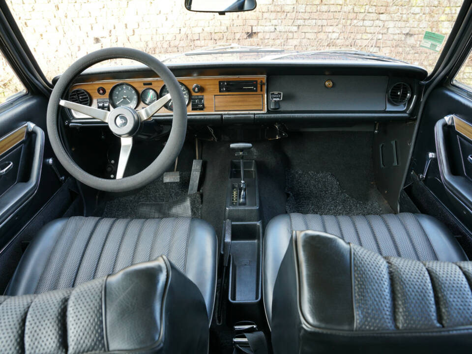 Bild 13/50 von Opel Commodore 2,5 S (1970)