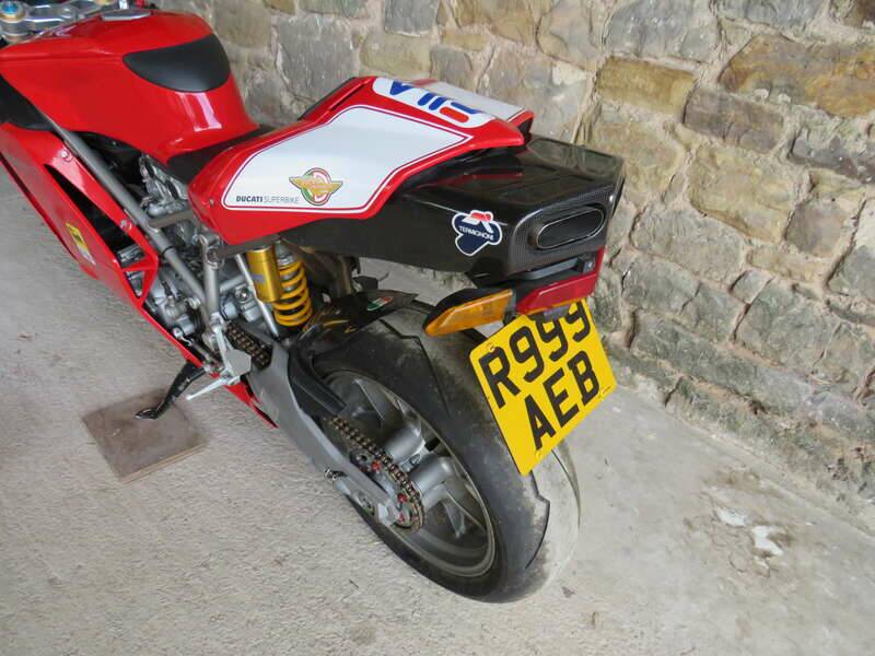 Bild 41/42 von Ducati DUMMY (2002)