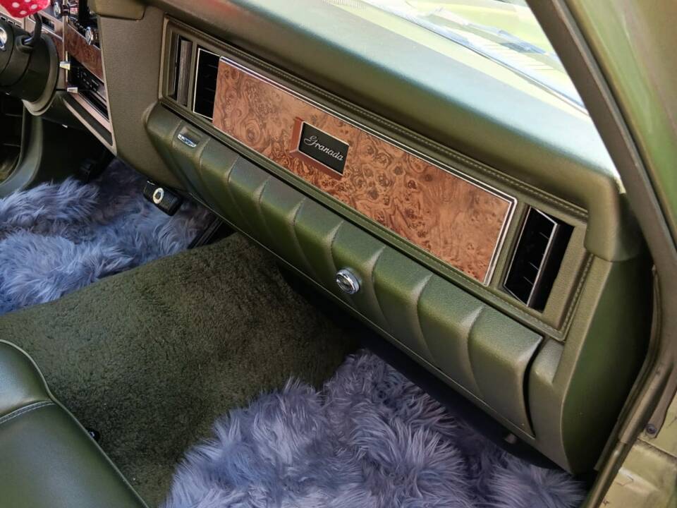 Bild 42/62 von Ford Granada (US) (1975)