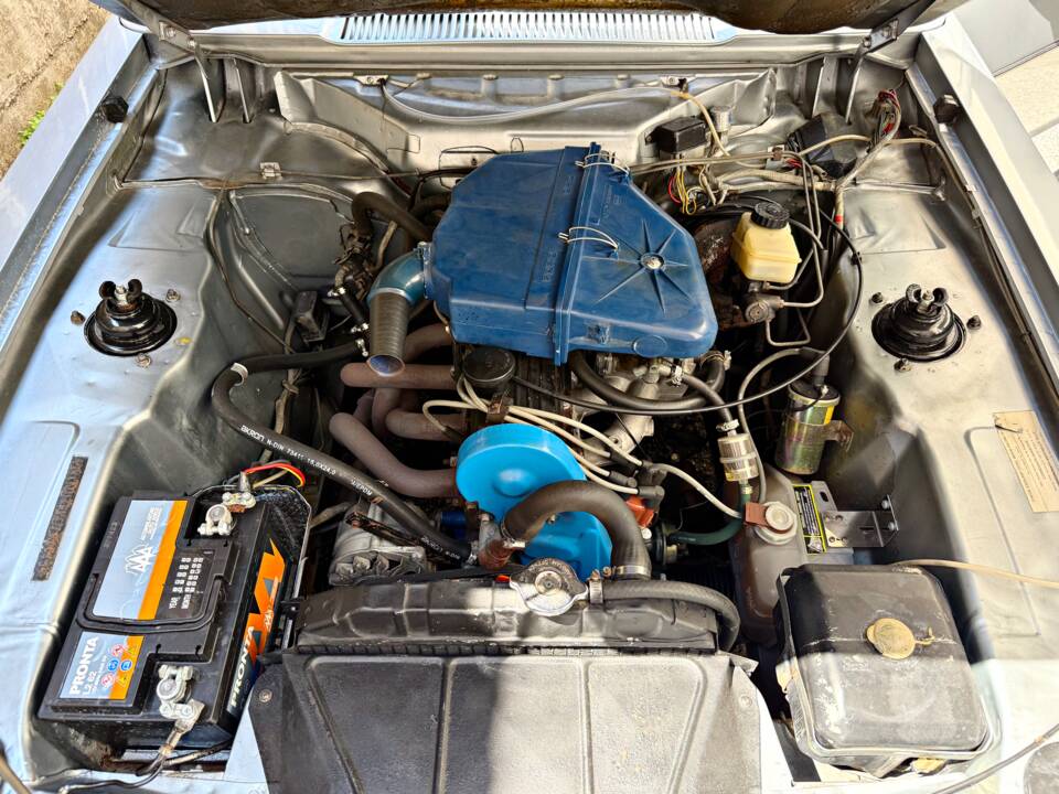 Image 13/28 of Ford Capri II 1,6 (1974)