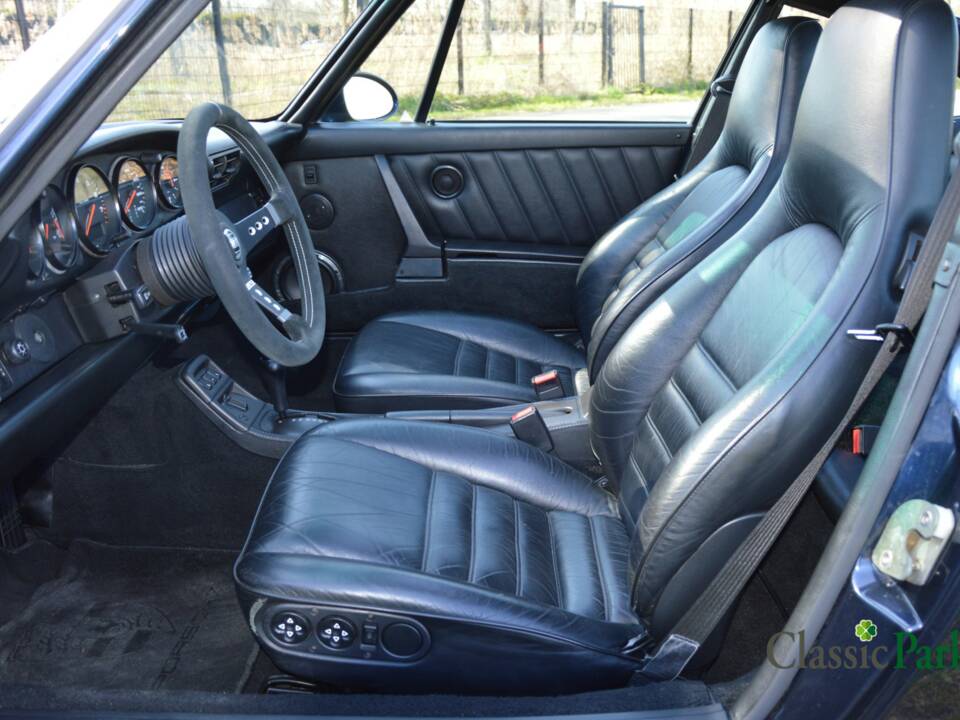 Imagen 9/50 de Porsche 911 Carrera 2 (1991)