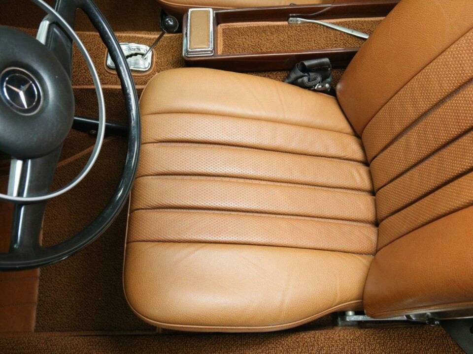 Bild 12/50 von Mercedes-Benz 280 SL (1971)